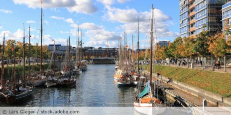 Hafen_Kiel_AdobeStock_218975712