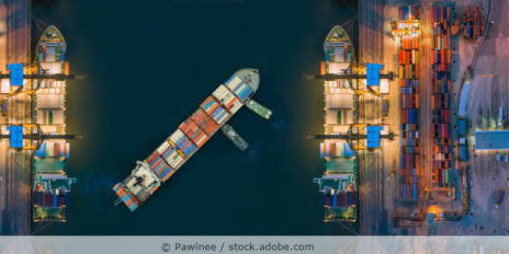 Containerschiff_Logistik_AdobeStock_219494485